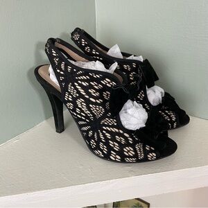 Seychelles Anthropologie Black Heels Lace Bow Cutout Size 7 Rockabilly